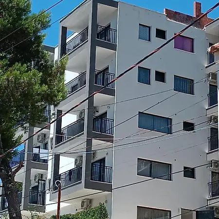 Mondi Apartment *